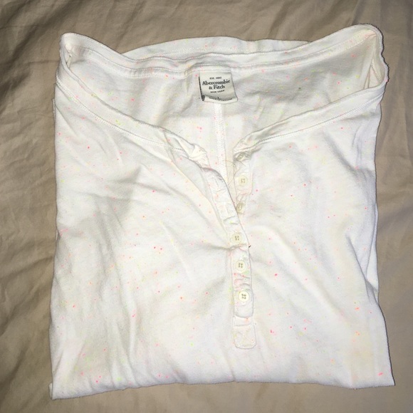 Abercrombie & Fitch splatter paint top