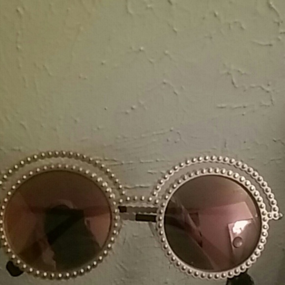 Sunglasses - Picture 2 of 2