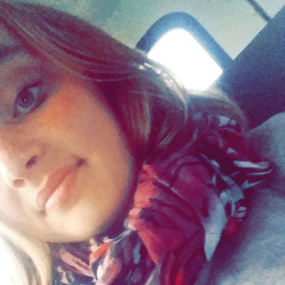 Meet your Posher, Kalie