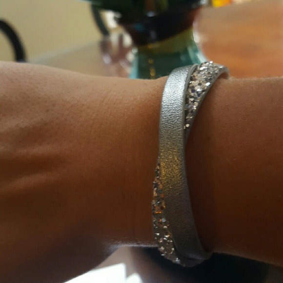 *Reduced!* Fossil genuine leather silver bracelet