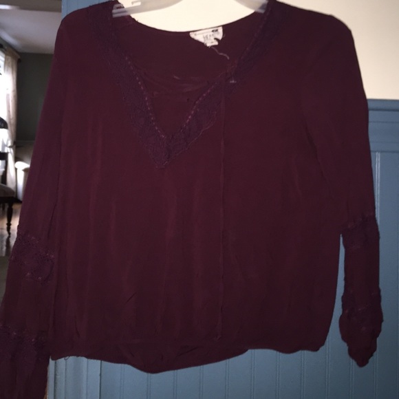 Cute long sleeve from Pac sun, never worn