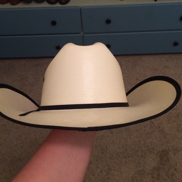 Cowboy hat - Picture 2 of 4