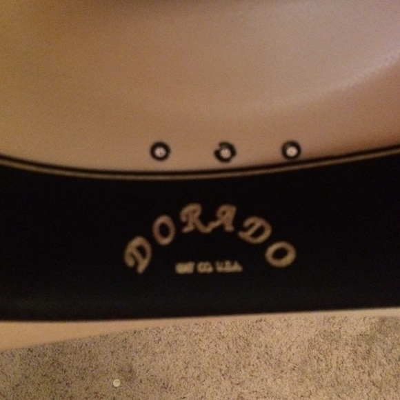Cowboy hat - Picture 4 of 4