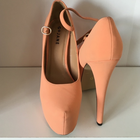 Mary Jane Stilettos!!