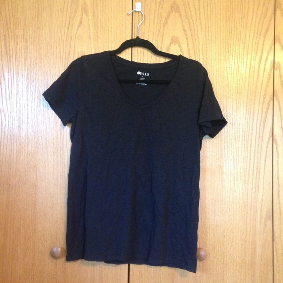 Stylus Black V-Neck Tee - Picture 1 of 3