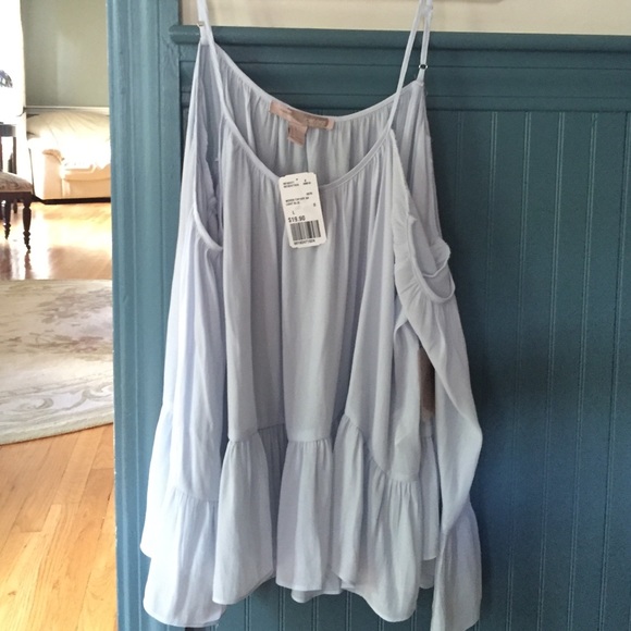 Beautiful Flowy Forever 21 off the shoulder