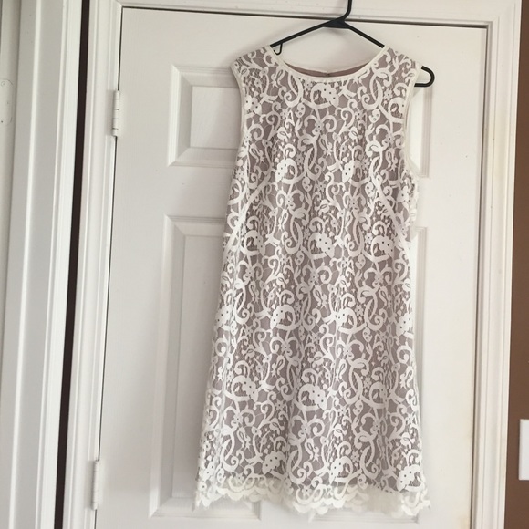 Lace dress