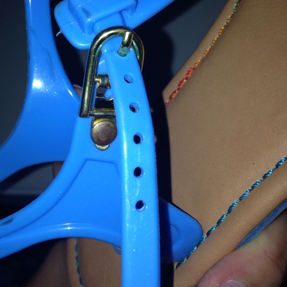 women's sandals. - Picture 2 of 2