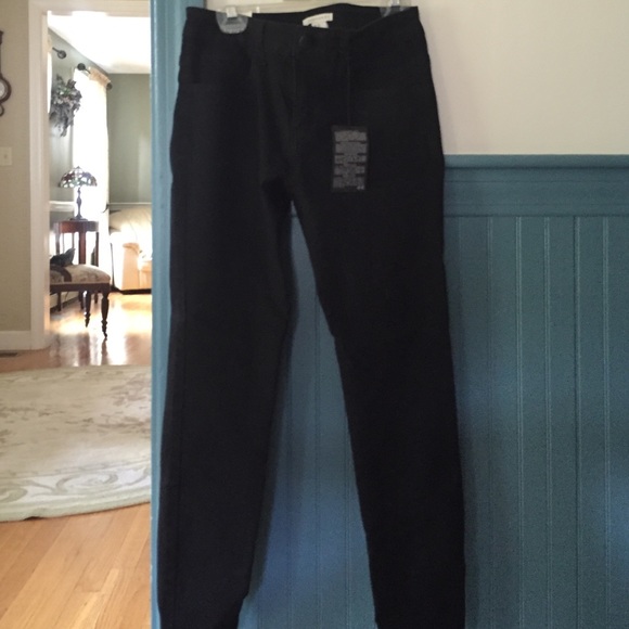 Forever 21 black jeggings, TAGS ON!