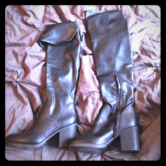 NEW Steve Madden thigh high Odyssey boots
