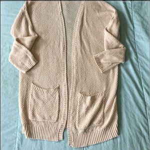 Cute and cozy BDG Brand Sweater