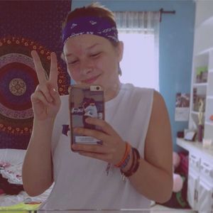 Meet your Posher, Haley