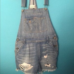 A&F denim short overalls