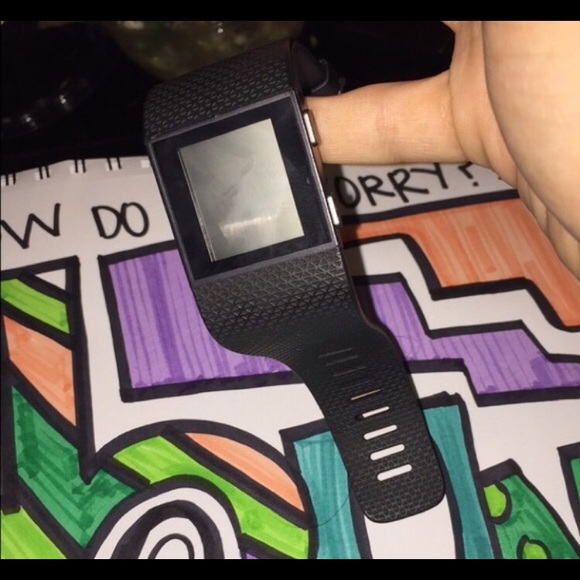 Fitbit surge LIKE NEW WITH CABLE