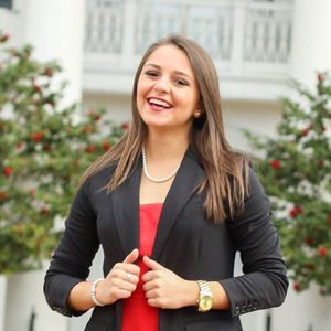 Meet your Posher, Emily