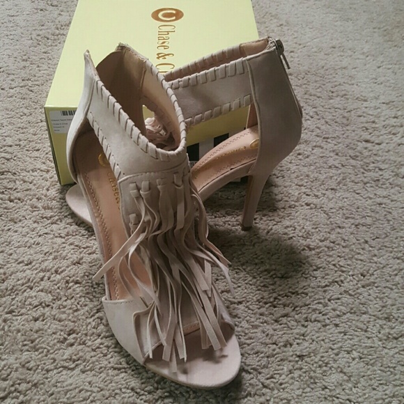 NWT Nude Faux Suede Pumps