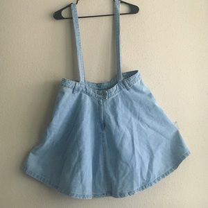 Overall skater skirt
