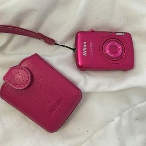 WILL BE GONE IN 2 DAYS Nikon coolpix S01