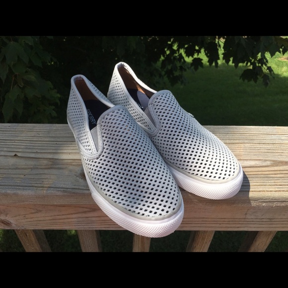 Sperry Top Sider gray leather loafer size 7