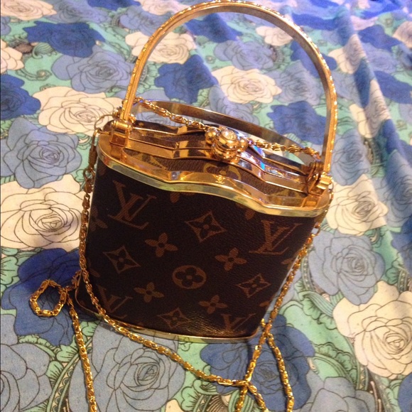 Lv hand bag - Picture 2 of 2