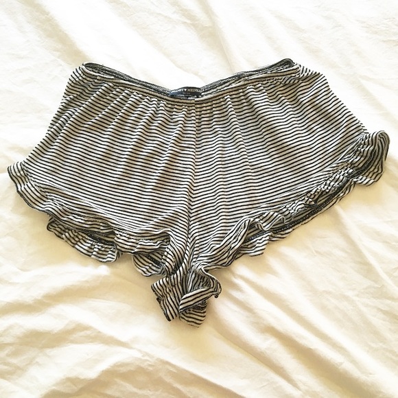 Brandy Melville shorts