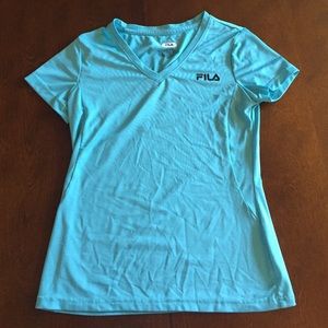 blue workout t-shirt