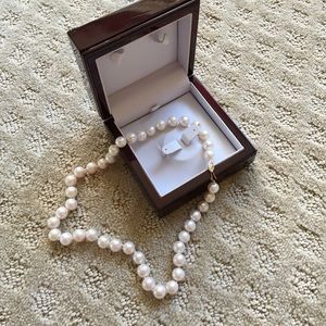 100% real pearls
