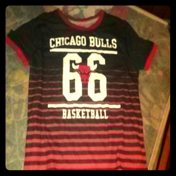 Chicago Bulls Basketball T-Shirt