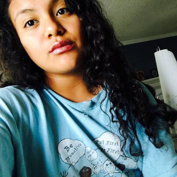 Meet your Posher, Jenni - Picture 1 of 1