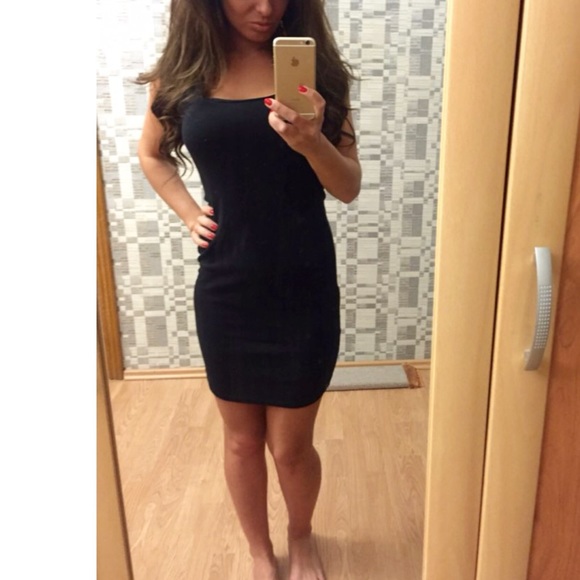 Black Basic Cotton Spaghetti Strap Cami - Picture 4 of 4