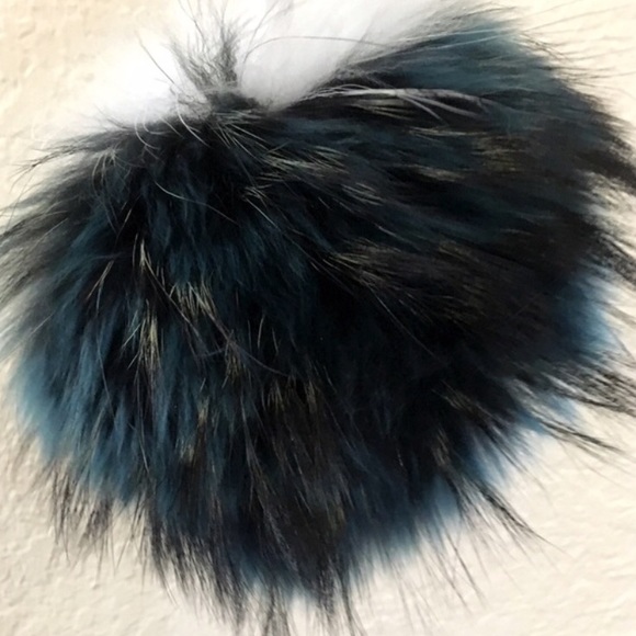 🤖Monster Keychain🤖 Brand new real fur! - Picture 4 of 4