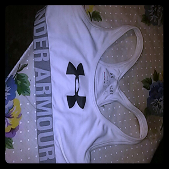Under Armour Sports bra
