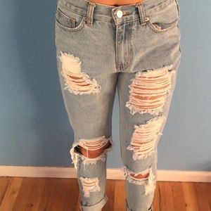 Brandy Melville distressed boyfriend jeans