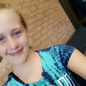 Meet your Posher, Keely