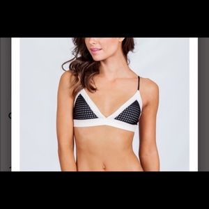 Large BNWT Acacia Tetiaroa top