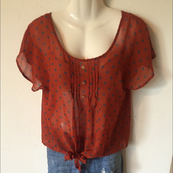 Cremsen color Flowy top