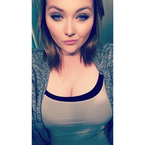 Meet your Posher, Samantha - Picture 1 of 1