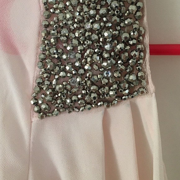 Pink v neck blouse - Picture 2 of 4