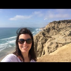 Meet your Posher, Andrea