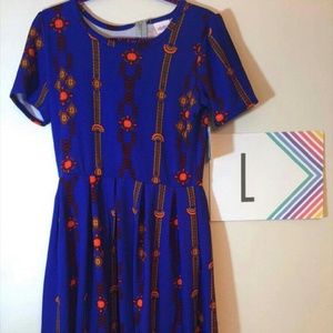 Amelia lularoe dress