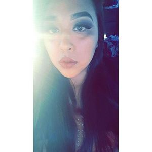 Meet your Posher, Jessica