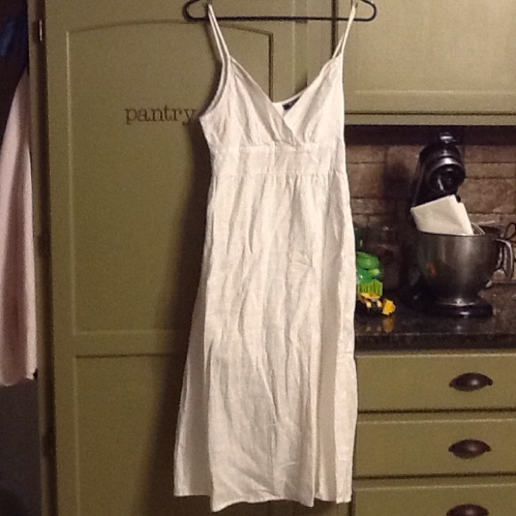 White linen strap dress