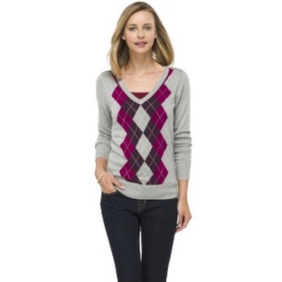 Merona® Women's Long Sleeve V-Neck Argyle Sweater
