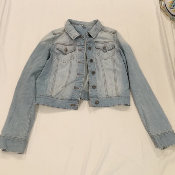 BP Lightwash Denim Jacket