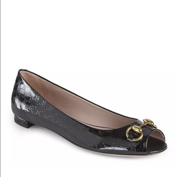 BRAND NEW!! GUCCI BLACK VERNICE FLATS