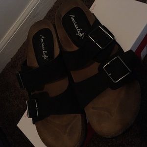 american eagle sandals