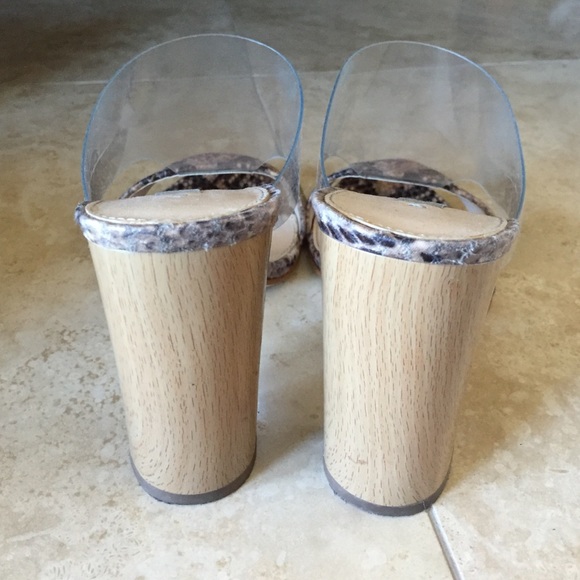 Heels - Picture 2 of 3