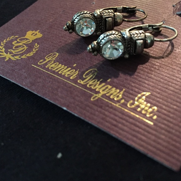 Earrings.