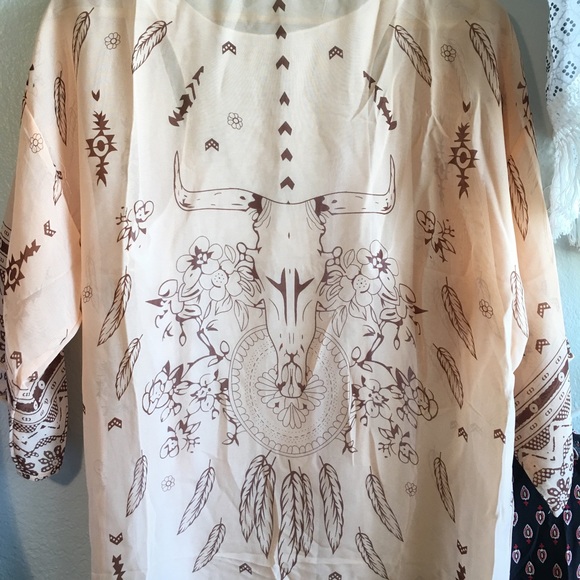 ‼️ONLY 1 Left‼️Pink & Maroon Kimono - Picture 4 of 4