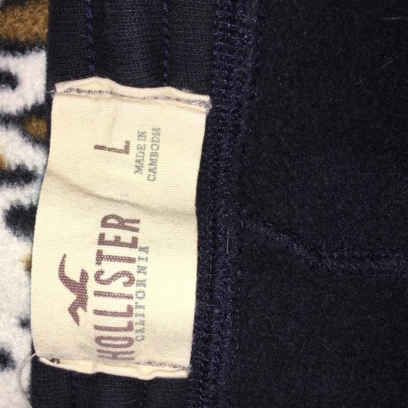 Sold - Picture 3 of 4